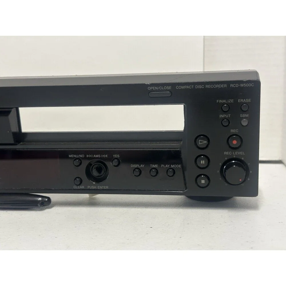 Sony RCD-W500C CD Changer and Recorder Front Display NO KNOBS